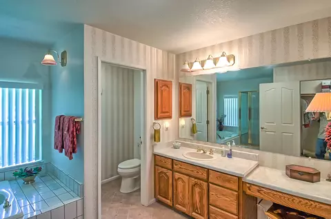 6091 Gleneagles Ct, Redding, CA 96003 photo 17