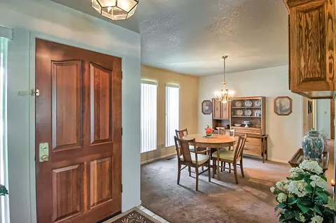 6091 Gleneagles Ct, Redding, CA 96003 photo 5