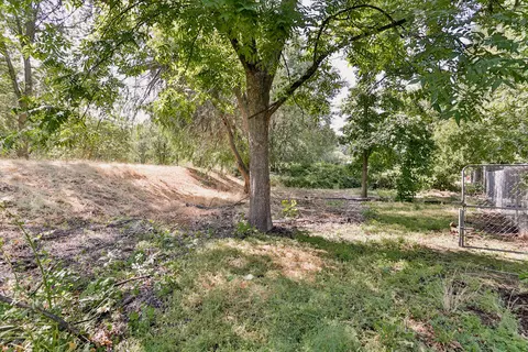 2970 Brookside Dr, Redding, CA 96001 photo 15