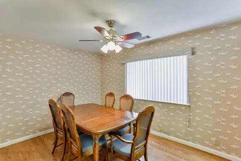 2970 Brookside Dr, Redding, CA 96001 photo 4