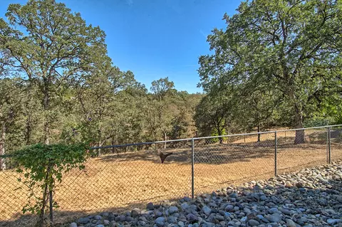 4345 Emily Way, Redding, CA 96001 photo 32