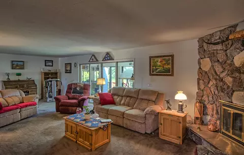 4345 Emily Way, Redding, CA 96001 photo 5