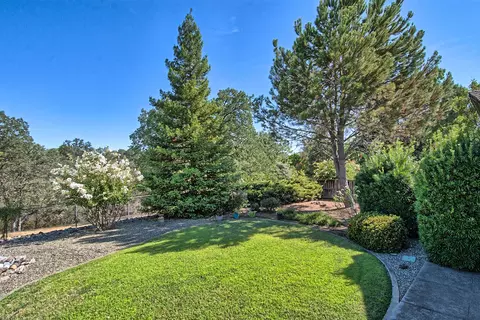 4345 Emily Way, Redding, CA 96001 photo 28