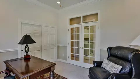 2764 Western Oak Dr, Redding, CA 96002 photo 21