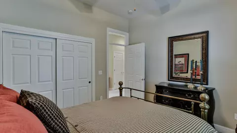 2764 Western Oak Dr, Redding, CA 96002 photo 29