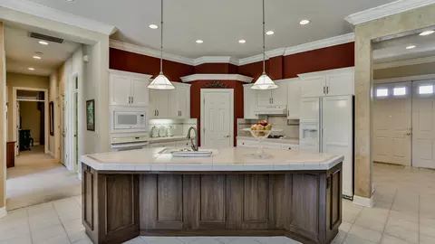 2764 Western Oak Dr, Redding, CA 96002 photo 13