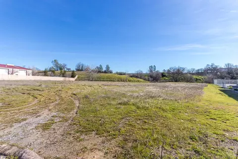 1117 Prestige Way, Redding, CA 96003 photo 9