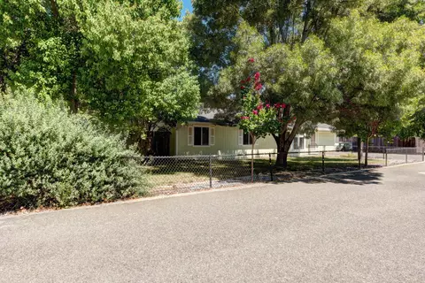 5352 Cedars, Redding, CA 96001 photo 22