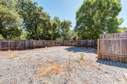 5352 Cedars, Redding, CA 96001 photo 26
