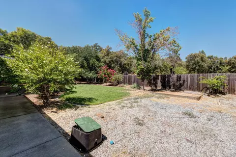 5352 Cedars, Redding, CA 96001 photo 25