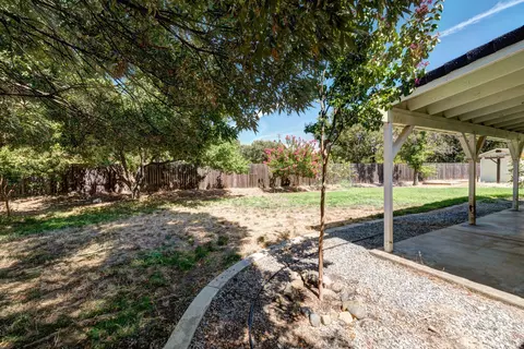 5352 Cedars, Redding, CA 96001 photo 23