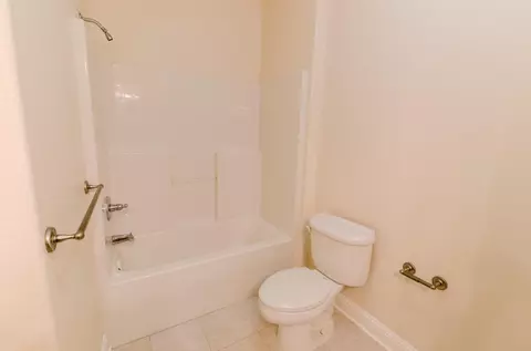 2402 Warm Spring Ln, Redding, CA 96003 photo 20