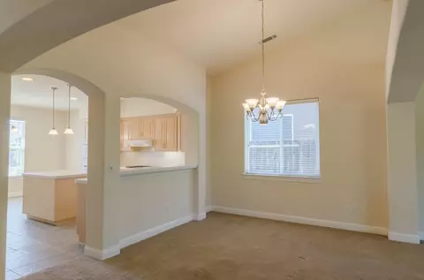 2402 Warm Spring Ln, Redding, CA 96003 photo 12