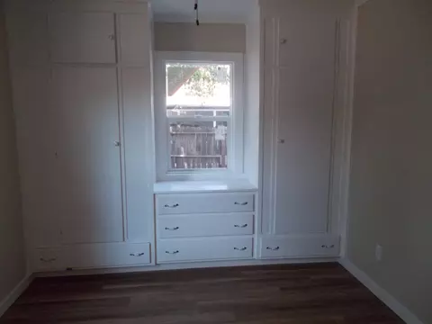 2745 Henderson Rd, Redding, CA 96002 photo 5