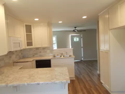2745 Henderson Rd, Redding, CA 96002 photo 10