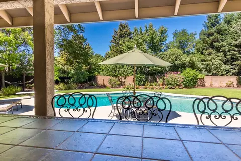 2530 Templeton Dr, Redding, CA 96002 photo 36