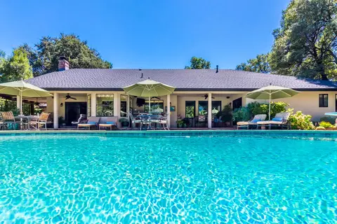2530 Templeton Dr, Redding, CA 96002 photo 40