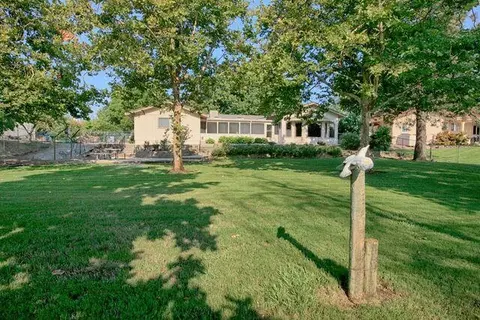 7023 Riverside Dr, Redding, CA 96001 photo 16