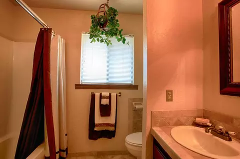 7023 Riverside Dr, Redding, CA 96001 photo 24