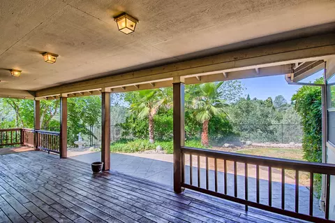 220 River Park Dr, Redding, CA 96003 photo 6