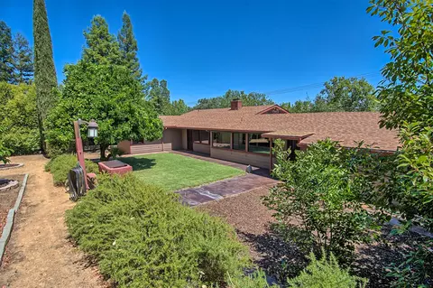 1196 Almond Ave, Redding, CA 96001 photo 27