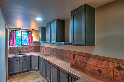 1196 Almond Ave, Redding, CA 96001 photo 33