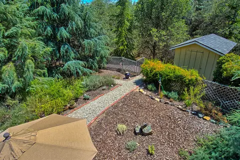755 Cascade Ct, Redding, CA 96001 photo 37