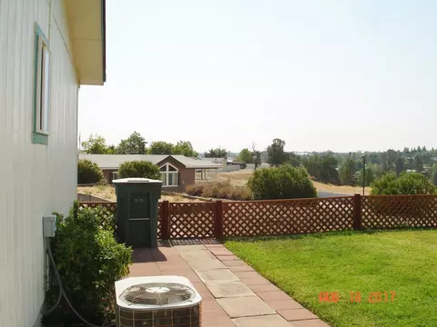 4562 Hickory Trl, Redding, CA 96003 photo 25