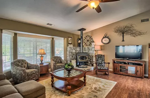 2620 Evergreen Way, Redding, CA 96001 photo 15