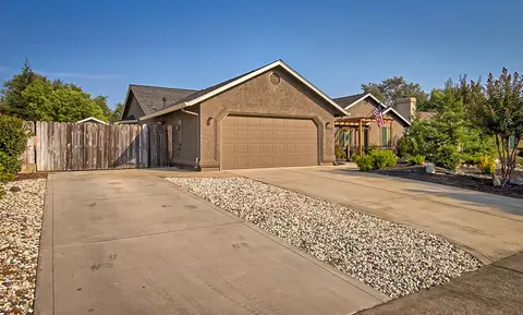2620 Evergreen Way, Redding, CA 96001 photo 8