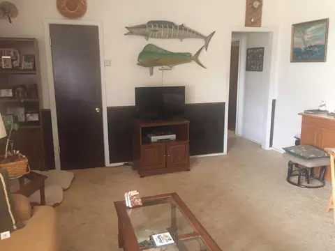 1652 Riviera Dr, Redding, CA 96001 photo 3
