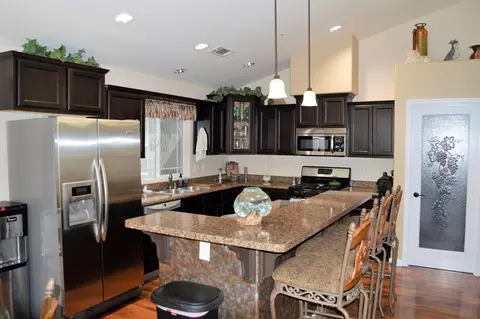 3186 Bedrock Ln, Redding, CA 96003 photo 6