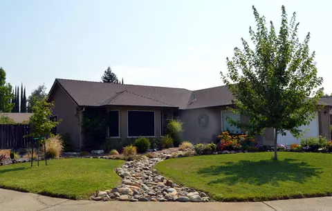3186 Bedrock Ln, Redding, CA 96003 photo 1
