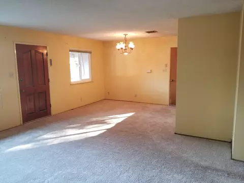 2725 Alfreda Way, Redding, CA 96002 photo 5