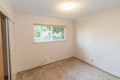 2725 Alfreda Way, Redding, CA 96002 photo 13
