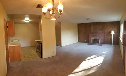 2725 Alfreda Way, Redding, CA 96002 photo 3