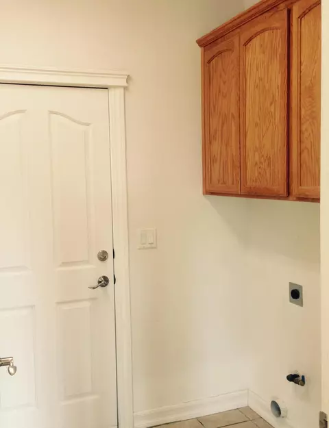 1152 Coggins St, Redding, CA 96003 photo 31