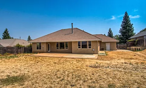 1152 Coggins St, Redding, CA 96003 photo 37