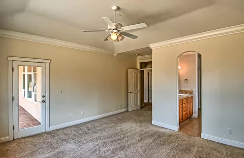 1152 Coggins St, Redding, CA 96003 photo 16