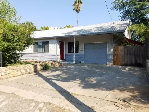 1103 Layton Rd, Redding, CA 96002 photo 1