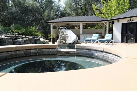 3366 Middleton Ln, Redding, CA 96002 photo 40