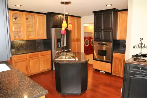 3366 Middleton Ln, Redding, CA 96002 photo 14