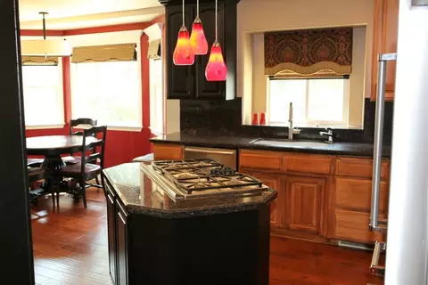 3366 Middleton Ln, Redding, CA 96002 photo 12