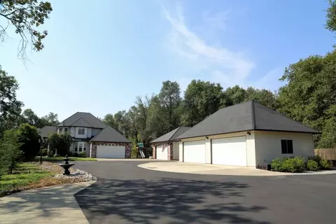 3366 Middleton Ln, Redding, CA 96002 photo 55