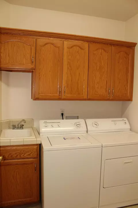 653 Yolla Bolly Trl, Redding, CA 96003 photo 12