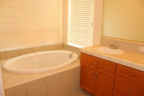653 Yolla Bolly Trl, Redding, CA 96003 photo 10