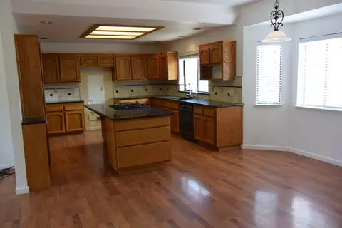 861 Blackstone Ct, Redding, CA 96003 photo 5