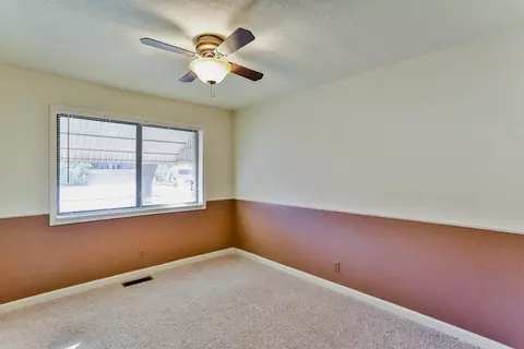 2680 Starlight Blvd, Redding, CA 96001 photo 12
