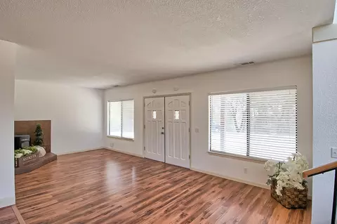 9297 Cam Ct, Redding, CA 96001 photo 3