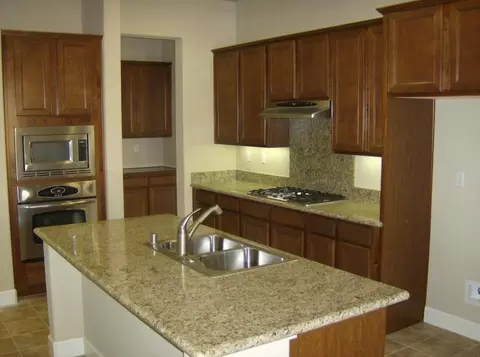 4401 Chinook Dr, Redding, CA 96002 photo 13